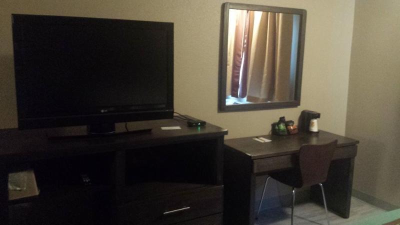 Hotel Super 8 By Wyndham 2*